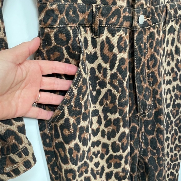 Boohoo Cute Leopard Cotton Jumpsuit - Picture 5 of 7